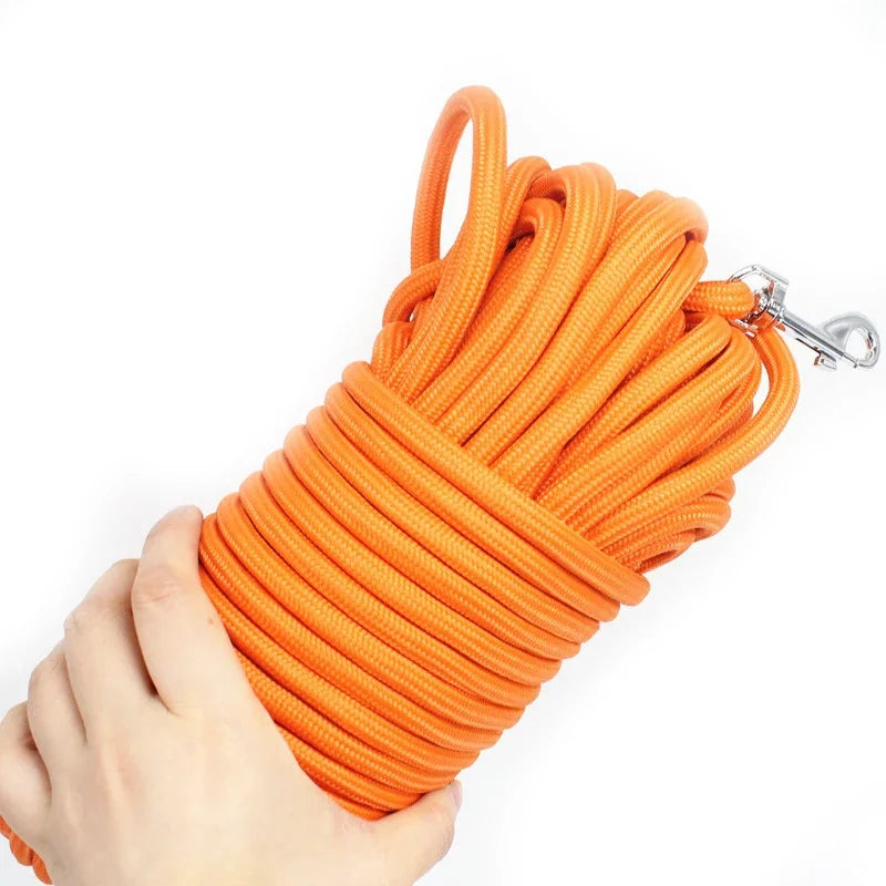 Hand holding the coiled long training line